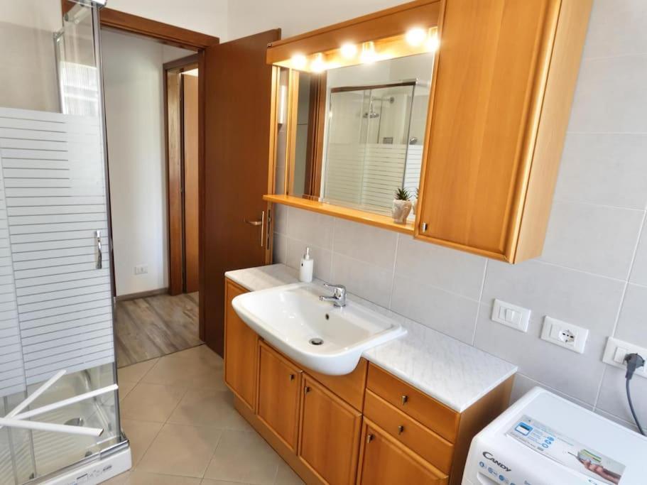 Welcome House Desenzano Center Apartment Desenzano del Garda Exterior foto